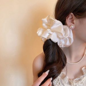 Coletero de satén de doble capa con volantes estilo ballet, lazo para el pelo moderno, accesorio para el cabello de mujer. - Product Image 4