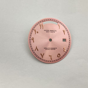 Nuevo modelo 8215 con esfera de acero inoxidable con números arábigos, con calendario de texto y diseño de sol. - Product Image 5