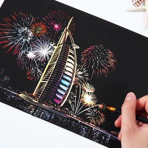 GF Nouvelles Tendances Kit de 4 Enveloppes de Papier à Gratter A4 Arc-en-ciel pour Peinture Créative DIY, <span class=keywords><strong>Cartes</strong></span> à Gratter Cadeau Créatif pour Adultes et Enfants - Product Image 3
