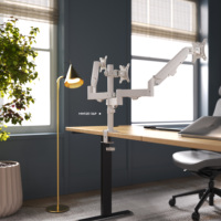 Soporte de Escritorio AUKI para Tres Monitores con Movimiento Completo, Blanco, con Resorte de Gas, para Monitores de 13-32 Pulgadas, Ajustable