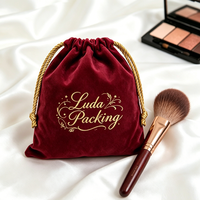 Pochette en velours personnalisée avec cordon de serrage pour colliers de pierres précieuses, grande pochette à bijoux en flanelle, sac cadeau en daim, faveurs de mariage et parfums
