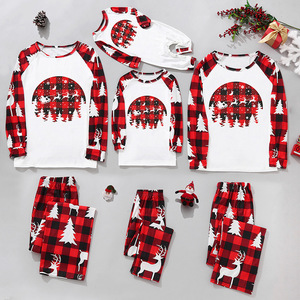 Vêtements de maison parent-<span class=keywords><strong>enfant</strong></span> de Noël par sublimation personnalisée avec impression au point de grille pyjamas de Noël pour la famille des enfants - Product Image 2