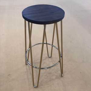 Tabourets somptueux <span class=keywords><strong>de</strong></span> hauteur <span class=keywords><strong>de</strong></span> <span class=keywords><strong>bar</strong></span> à la maison fabriqués en usine-Tabourets <span class=keywords><strong>de</strong></span> <span class=keywords><strong>bar</strong></span> sans dossier avec pieds en épingle à cheveux Siège en bois - Product Image 1
