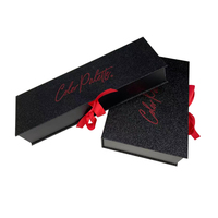 Boîte d'emballage de luxe personnalisée avec ruban magnétique et fermeture en papier pailleté noir avec logo paquet d'extension de cheveux à chaud rouge