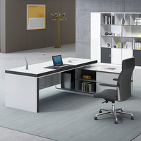 Mobilier de bureau de style industriel, bureau professionnel en forme de l, bureau de direction à vendre