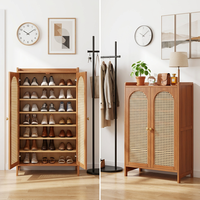 Honvidora Meuble à chaussures autoportant moderne de luxe léger en bambou à deux portes et plusieurs niveaux, grande capacité de rangement pour l'entrée de la maison