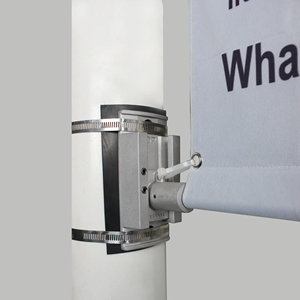Bannière personnalisée lampadaire Bannières de poteau lampadaire double face avec support Ensemble Affichage Bannière suspendue - Product Image 6