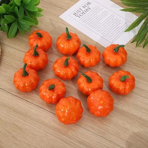 Décorations d'automne, d'Halloween et de Noël : mini citrouilles artificielles en mousse pour la décoration de la maison et des fêtes d'automne - Respectueuses de l'environnement - Product Image 1