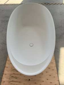 <span class=keywords><strong>Baignoire</strong></span> autoportante <span class=keywords><strong>en</strong></span> <span class=keywords><strong>forme</strong></span> <span class=keywords><strong>d</strong></span>'<span class=keywords><strong>oeuf</strong></span> <span class=keywords><strong>en</strong></span> résine de pierre au design moderne <span class=keywords><strong>Baignoire</strong></span> blanche mate à surface solide pour salle de bain <span class=keywords><strong>d</strong></span>'hôtel - Product Image 5