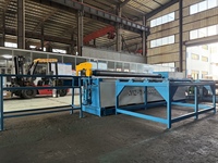 Machine à cintrer les plaques à quatre rouleaux W12 3x3000, adaptée aux applications de cintrage de cylindres en acier de grande taille.