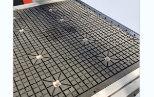 Máquina CNC de grabado 3D para puertas de gabinetes de fábrica de muebles, router CNC 1325 de alta precisión con husillo de <span class=keywords><strong>4</strong></span>.5kW para madera - Product Image 4