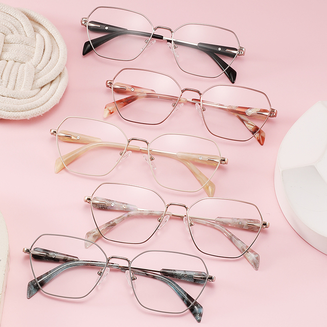 Women Luxury Metal Splice Rhinestone Decor Optical Glasses Frames Eyewear Frame Eyeglasses  LE6575