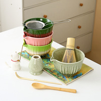 Ensemble de thé matcha en céramique vert personnalisable OEM avec chawan à bec verseur et fouet en bambou
