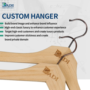 <span class=keywords><strong>Cintre</strong></span> pour pantalon en bois de hêtre finition naturelle mate, style homme, dossier incurvé, base plate, bord droit - Product Image 6