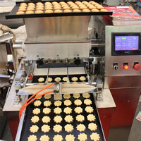 Matériel de boulangerie automatique machine à muffins cupcakes pour la fabrication de madeleines machine à déposer