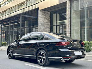 2024 Volkswagen <span class=keywords><strong>Magotan</strong></span> 380TSI DSG Benzin 4-Türer 5-Sitzer SUV für Volkswagen VW <span class=keywords><strong>Magotan</strong></span> Gebrauchtwagen - Product Image 3