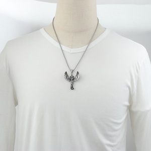 Yunnique – collier avec pendentif ange ailé en acier inoxydable pour hommes, style rétro Punk, chaîne de 60cm, bijoux à la mode européenne et américaine - Product Image 4