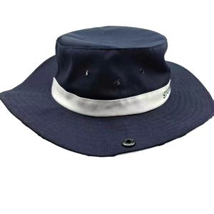 หมวกปีกกว้างแบบมีเชือกปักโลโก้หมวกทรงถังชาวประมง - Product Image 4