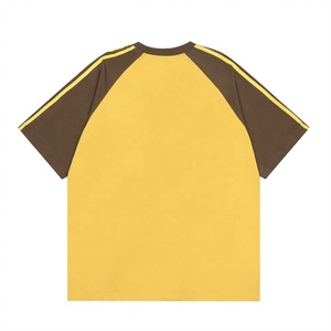 T-shirt unisexe en coton 100% vintage, coupe ample, col rond, manches raglan, impression numérique, lettres, blocs de couleur - Product Image 4