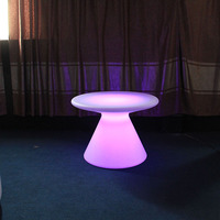 Tables et chaises lumineuses à LED, tables lumineuses en plastique pour bar, produits rotomoulés