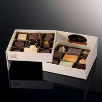 Boîte d'emballage de pâtisserie au chocolat pour fête de mariage Boîte-cadeau d'escalier multicouche Boîte en carton rigide personnalisée avec emballage à logo