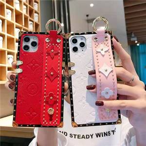 <span class=keywords><strong>Coque</strong></span> arrière en cuir avec bracelet pour <span class=keywords><strong>iphone</strong></span>, étui de <span class=keywords><strong>luxe</strong></span> pour téléphone portable, pour <span class=keywords><strong>iphone</strong></span> <span class=keywords><strong>11</strong></span> 12 <span class=keywords><strong>pro</strong></span> max - Product Image 4