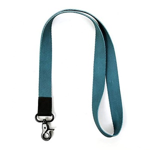 Lanière en polyester personnalisée avec impression par transfert thermique par sublimation, boucle à crochet métallique, logo imprimé, <span class=keywords><strong>accessoire</strong></span> <span class=keywords><strong>de</strong></span> <span class=keywords><strong>bureau</strong></span> - Product Image 3