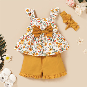 Vêtements d'été pour filles, haut à bretelles fleuri avec nœuds + short en dentelle + ceinture, 3 pièces, vente en gros de vêtements pour enfants, vêtements pour petites filles, boutique de vêtements - Product Image 2