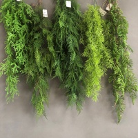 EG-G1007 maison décorative mur et plafond suspendus vigne feuilles en plastique artificielles pour magasin aménagement paysager fausse vigne murale suspendue