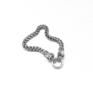 Yunnique Pulsera de cadena de plata tibetana con diseño de calavera de animal, regalo de joyería unisex - Product Image 3