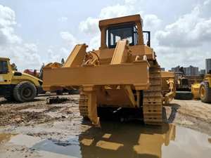Vente chaude Bulldozer sur chenilles diesel Caterpillar D9L d'occasion d'origine avec une forte capacité de travail haute performance à vendre - Product Image 3