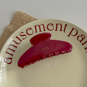 Pinza de pelo de uso diario para niñas Qianjin personalizada de diseño Simple de acetato rojo para estilo de fiesta - Product Image 3