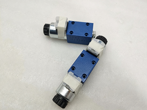 วาล์วโซลินอยด์ 4WE 4WE10 DC รุ่น 4WE10D73-3X/G220N9K4/A12 4WE10C73-3X/G24N9K4/A12 วาล์วไฮดรอลิก - Product Image 2