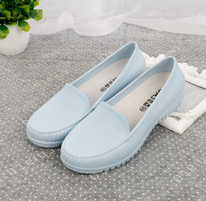 2025 semplici <span class=keywords><strong>scarpe</strong></span> basse bianche Casual donna incinta comode <span class=keywords><strong>scarpe</strong></span> <span class=keywords><strong>da</strong></span> infermiera bianche <span class=keywords><strong>da</strong></span> ospedale - Product Image 6