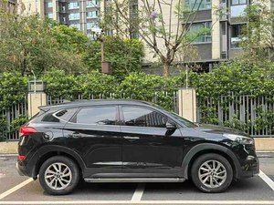Hyundai Tucson 2015 1.6T DCT 2WD Édition Intelligente LHD Euro 6 Voiture d'<span class=keywords><strong>occasion</strong></span> Toit ouvrant panoramique Jantes en alliage - Product Image 4