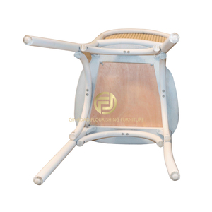 Chaise de salle à manger en rotin avec dossier en <span class=keywords><strong>bois</strong></span> de canne, dossier en rotin blanc courbé pour hôtels et événements - Product Image 4