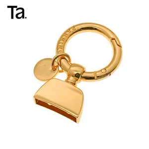 Tanai customize fashionable design k-pop cartera handbag bag accessory key chain hardware Low MOQ Metal Zinc Alloy