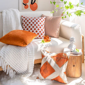 Housses de <span class=keywords><strong>coussin</strong></span> en <span class=keywords><strong>velours</strong></span> chenille moderne de luxe européen pied-de-poule à pois Taie d'oreiller décorative - Product Image 1