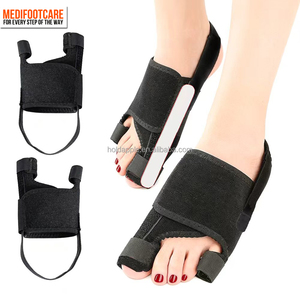 Corrector de Juanetes, Férula Ajustable para Juanetes con Correa Antideslizante y Tira de Aluminio, Alivio del Dolor de Hallux Valgus, Enderezador de Dedos Grandes - Product Image 1