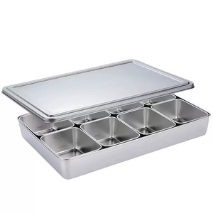 קופסת תבלינים בסגנון יפני מנירוסטה עם מכסה, מחולקת לתאים, לאחסון תבלינים ותצוגת מזון. - Product Image 5