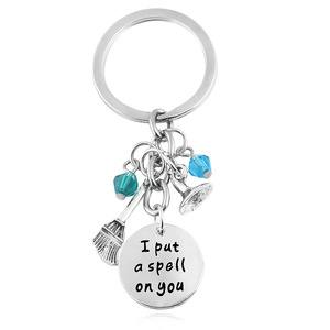 Porte-clés inspiré du musical Wicked, Chapeau de Sorcière Elphaba Glinda, en Alliage, Bijou Bracelet, Cadeau pour - Product Image 5
