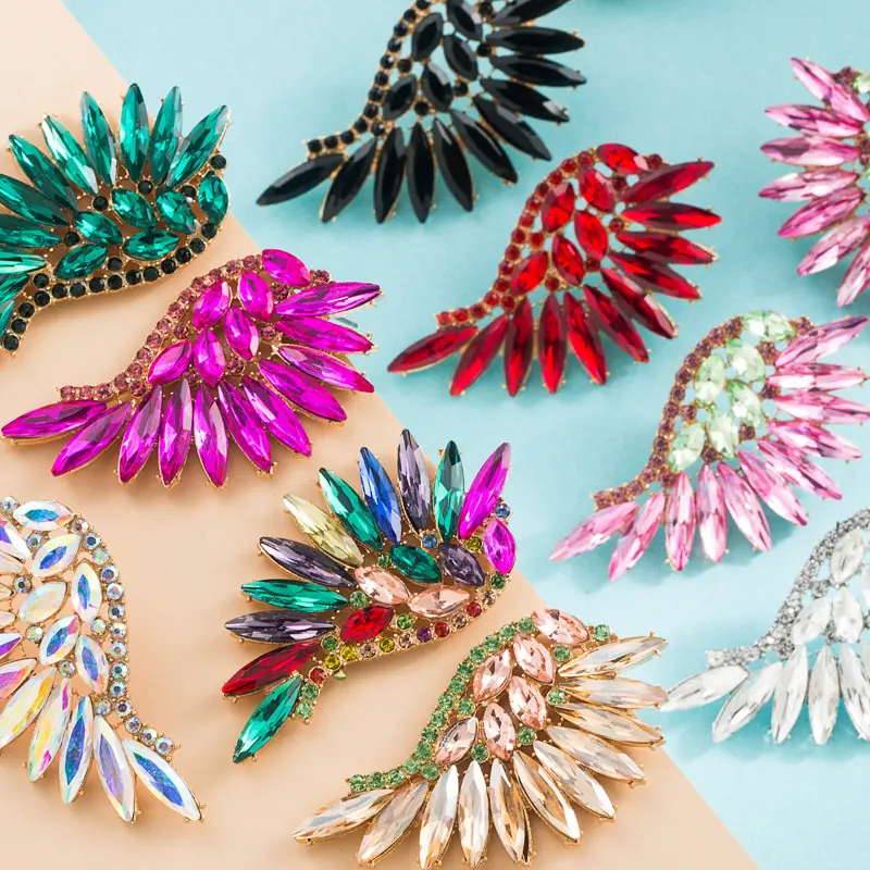 Boho Berlian Imitasi Warna-warni Gaya Etnik Penuh Anting Sayap Bor Anting Sayap Putih Berlebihan