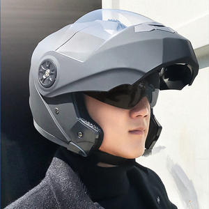 デュアルレンズレーシングADヘルメットフリップアップダブルバイザー付きフルグラフィックABS素材新状態オートバイヘルメット - Product Image 4