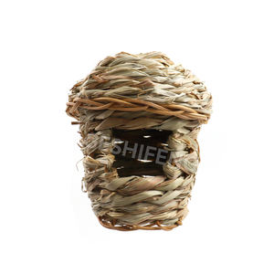 قفص طيور صناعية G-BH005 بمظهر طبيعي يعزز الدفء داخل بيت حمامة الطيور الصناعية الحمراء الببغاء أقفاص صغيرة للحيوانات - Product Image 2