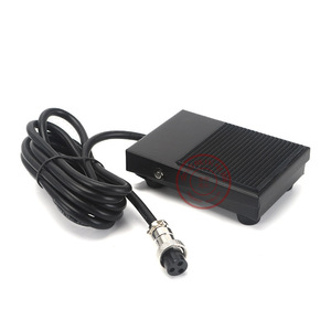 Interrupteur au pied de marquage laser en métal TFS-1, câble de 2 mètres, à réinitialisation automatique, pour équipement laser - Product Image 3