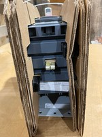 Xt4vu3090ayj000xxx Tmax Xt4 V 250 90 a 3 P R90 Hardware Disyuntor de la Serie Tmax PLC