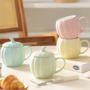 Mug/gobelet en céramique créatif en forme de citrouille, idéal pour Instagram, avec couvercle, adapté à la maison, au café, au lait ou au petit-déjeuner. - Product Image 2
