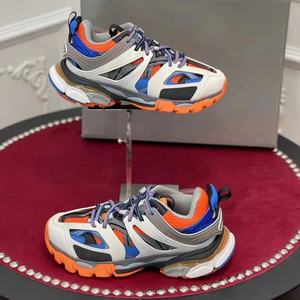 Zapatillas Deportivas de Diseño de Alta Calidad Track 3.0 con LED para Mujer, Tejido Cómodo y Transpirable, Zapatillas Deportivas para Hombre - Product Image 3