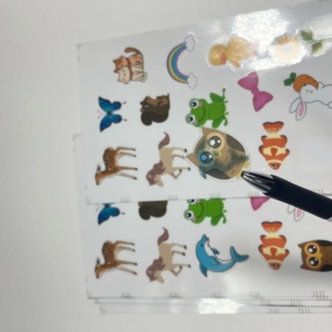 Pegatinas personalizadas de dibujos animados transparentes y bonitas con corte especial, en tamaños irregulares, adecuadas para cajas de regalo, etiquetas de regalo, vinilo. - Product Image 6