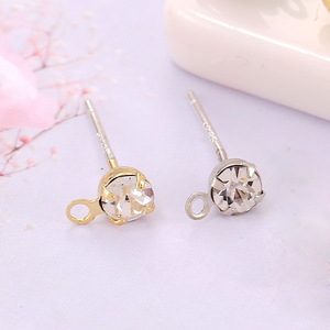 Pendientes de Plata de Ley S925 con Incrustaciones de Circonitas Blancas en Color Oro K, Joyería Unisex - Product Image 1